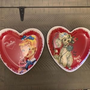 Pottery Barn Kids Valentine’s Day melamine plates. Set of 2.